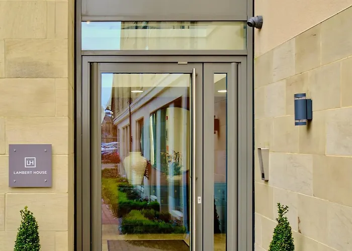 Lambert House Apartman